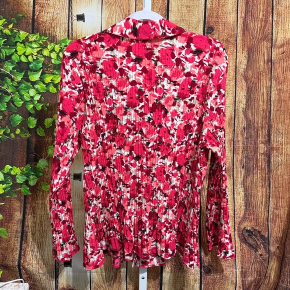 East 5th Accordion Pleat Blouse Size 1X - Picture 5 of 5